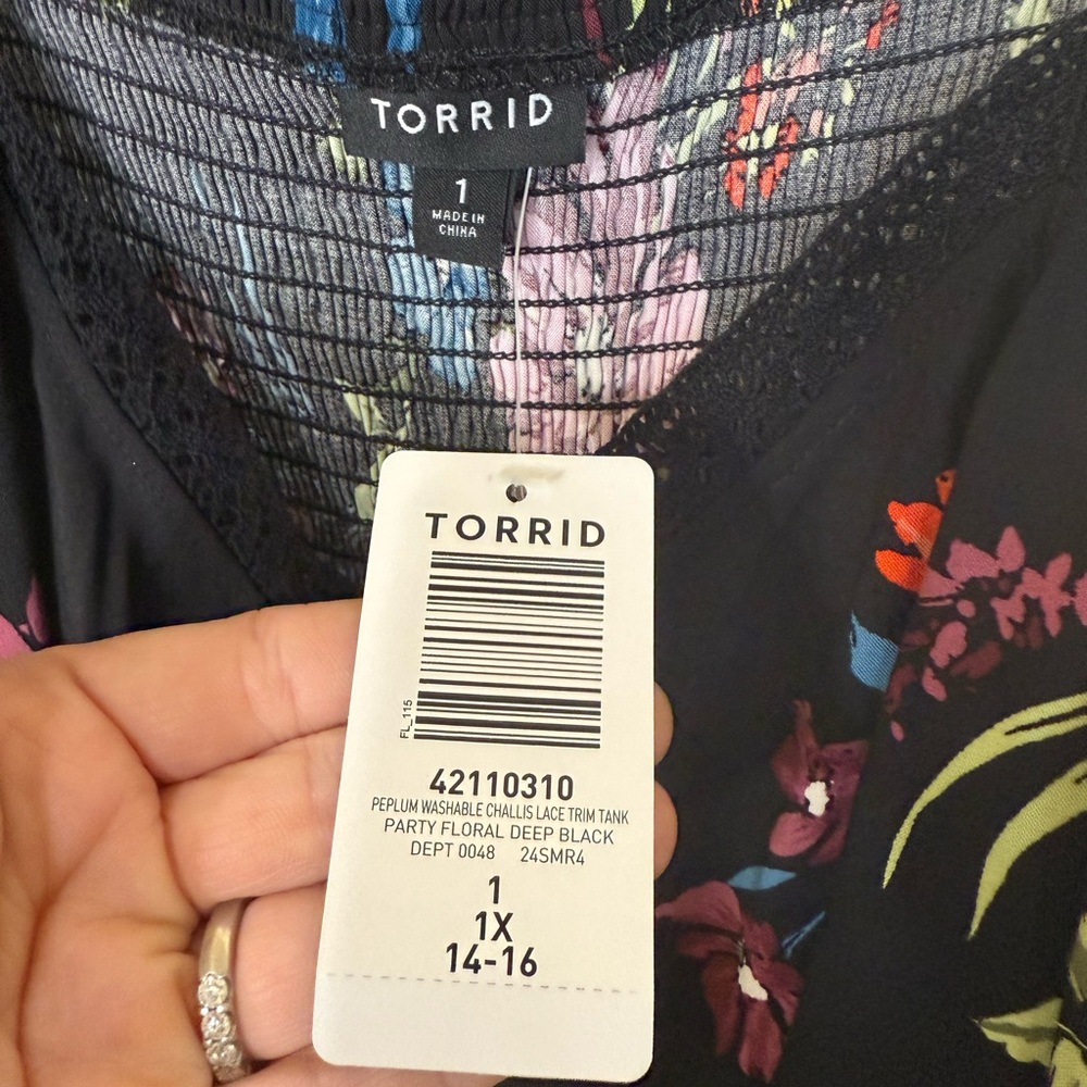 Torrid Black Floral top - Picture 3 of 9